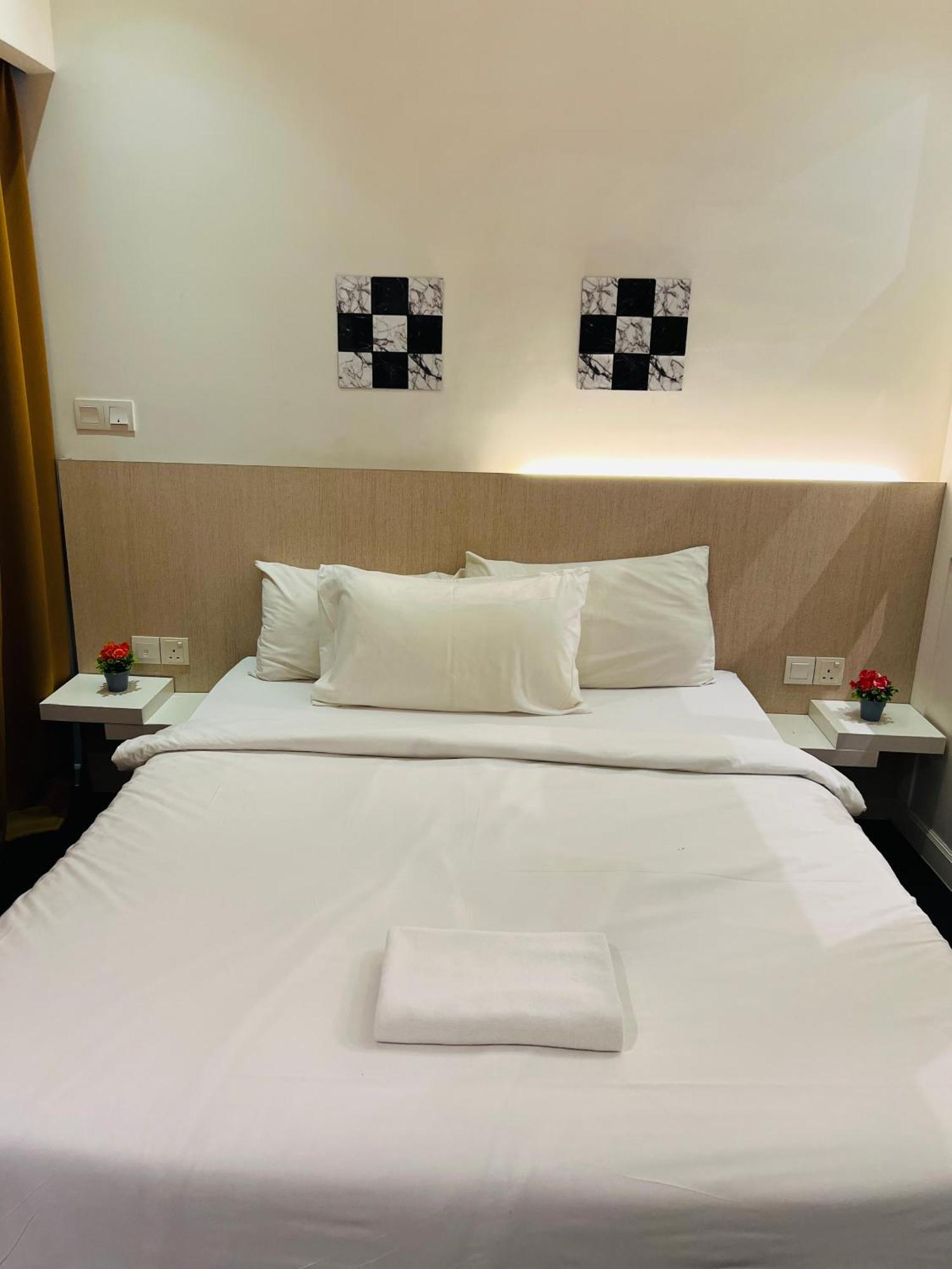 Summer Suites Klcc By Classy Kuala Lumpur Exterior photo